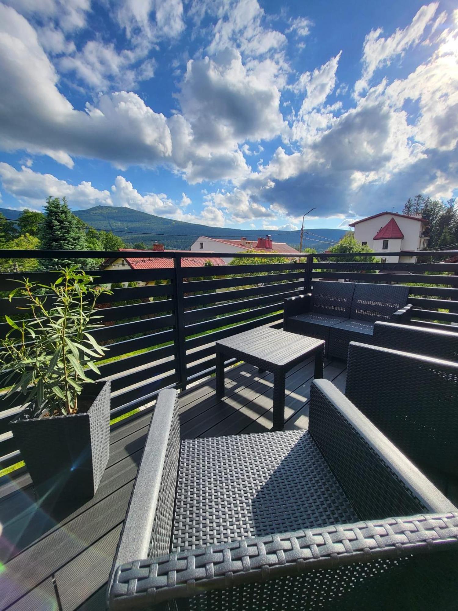 Z Widokiem Apartamenty - Apartamenty Z Widokiem Na Gory I Zewnetrzna Balia Szklarska Poreba Extérieur photo